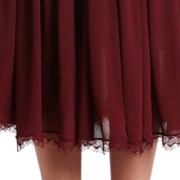 NWT Dress The Population Alicia Dress
Size M - Picture 3 of 11